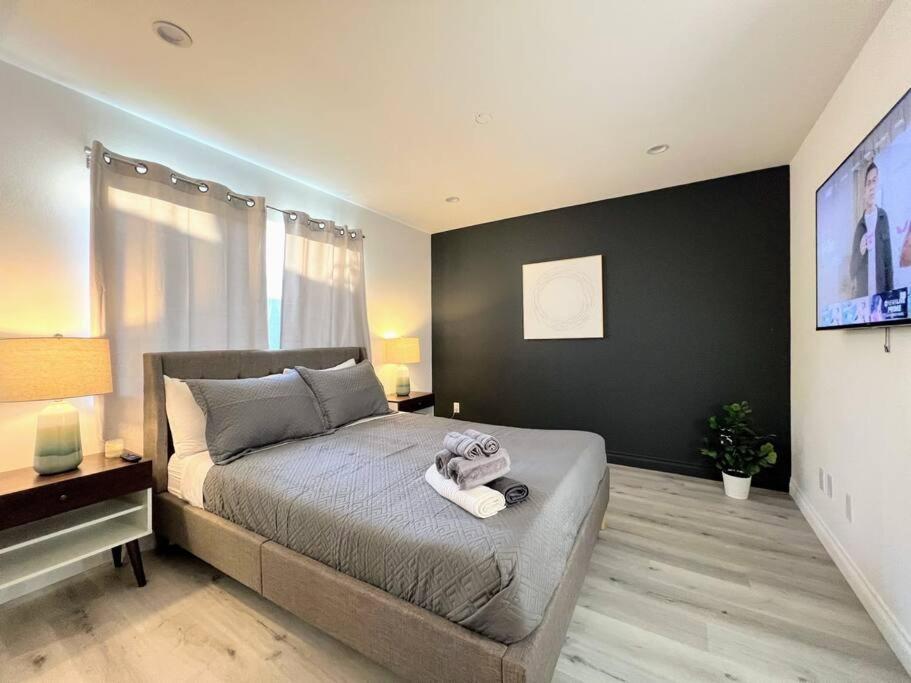 Сasa de vacaciones Hollywood Black Habitat *